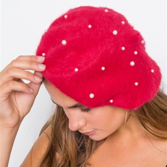 Pearl detailed Fuzzy Hat -Red - Picture 1 of 2